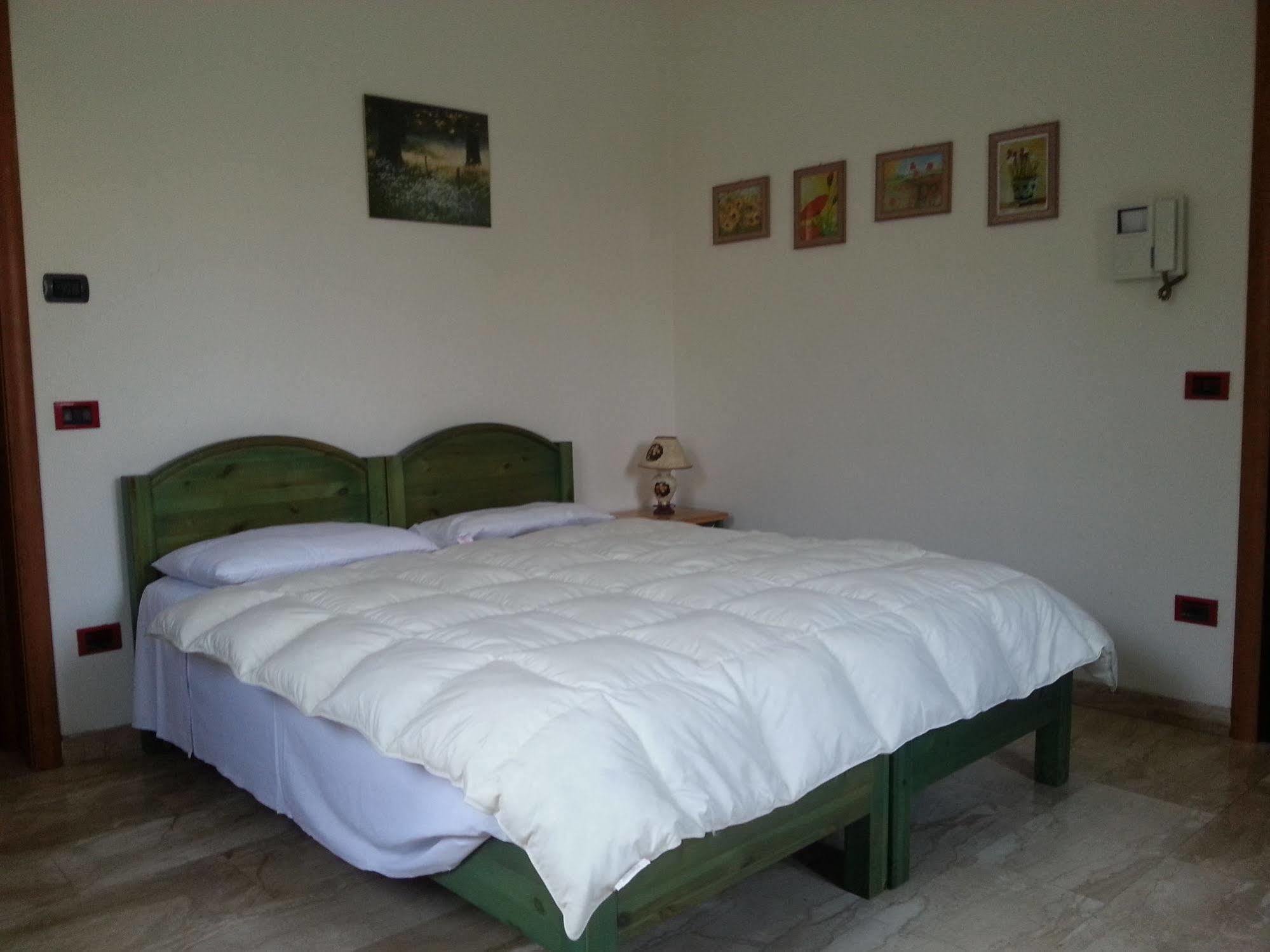 Residence La Vecchia Reggio Ρέτζιο Εμίλια Εξωτερικό φωτογραφία